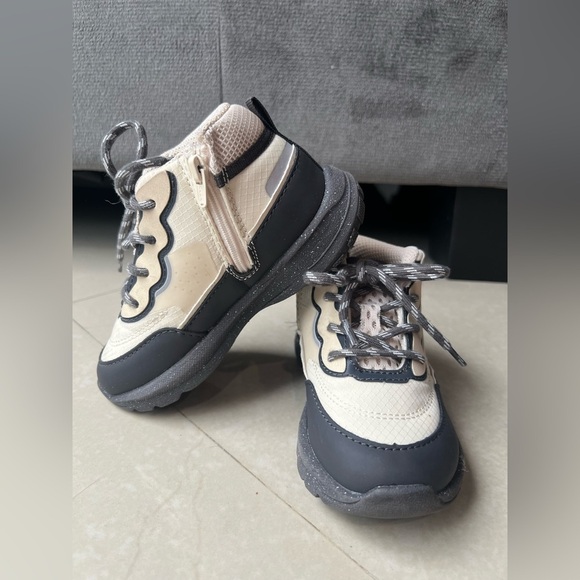 Zara Kids Trekking High Top Sneakers (Size 26) - Picture 7 of 13